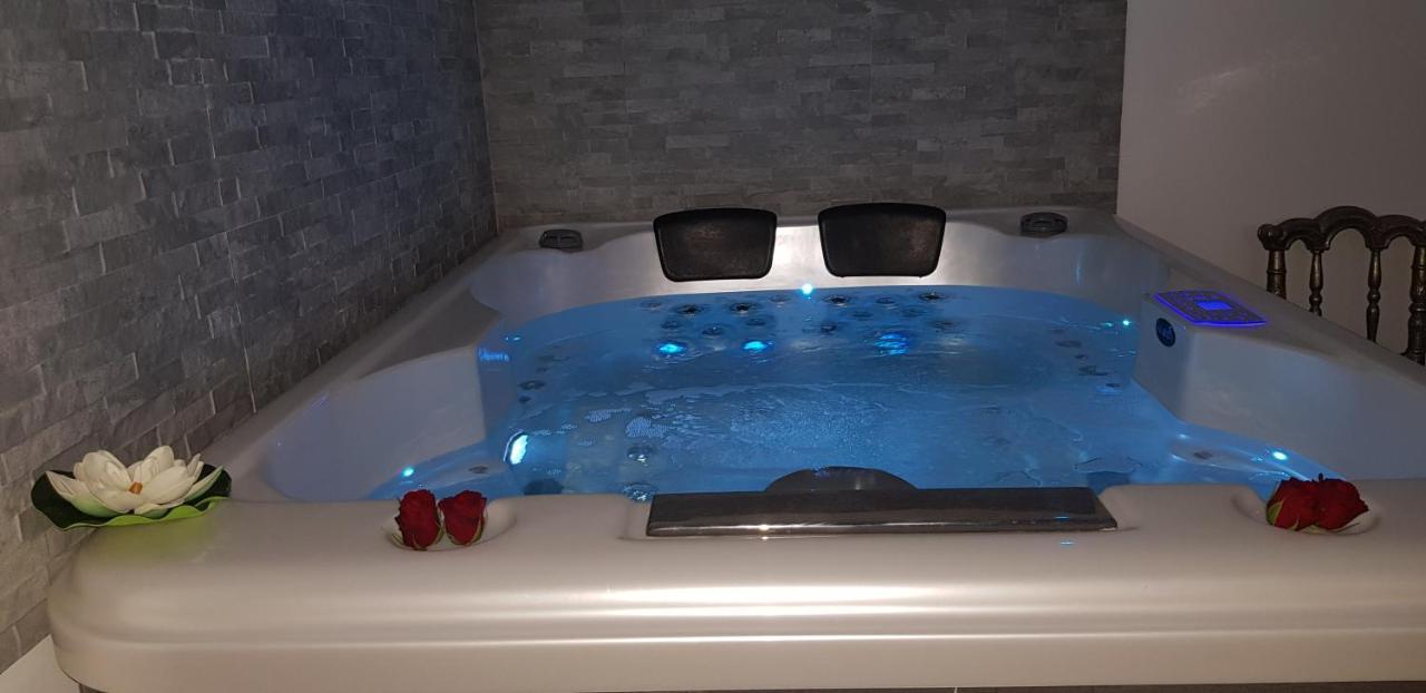 O Zen Suite Sanary-sur-Mer Ngoại thất bức ảnh
